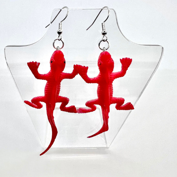 Large Lizard Earrings  - Animal Earrings - Gecko Earrings - Chameleon Earrings - Picture 4 of 10